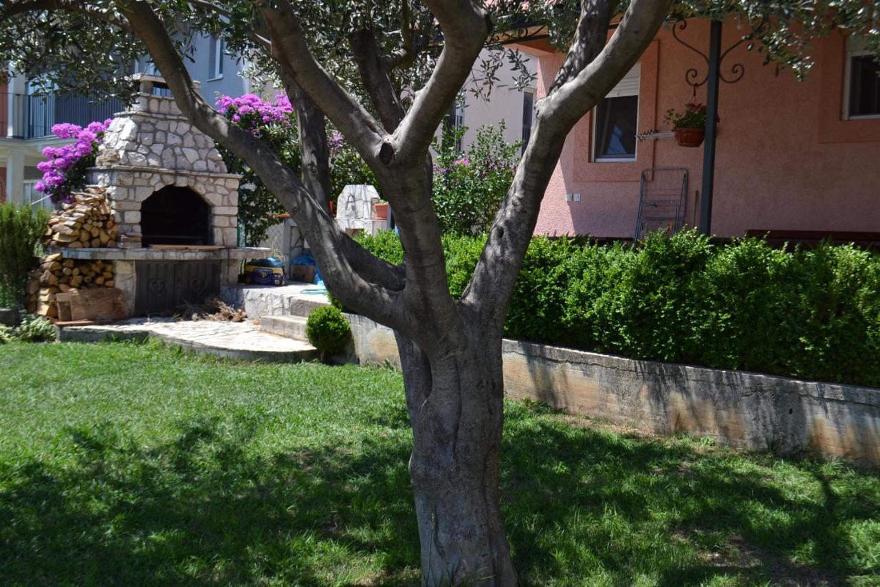 Apartments Milosevic Bar Εξωτερικό φωτογραφία